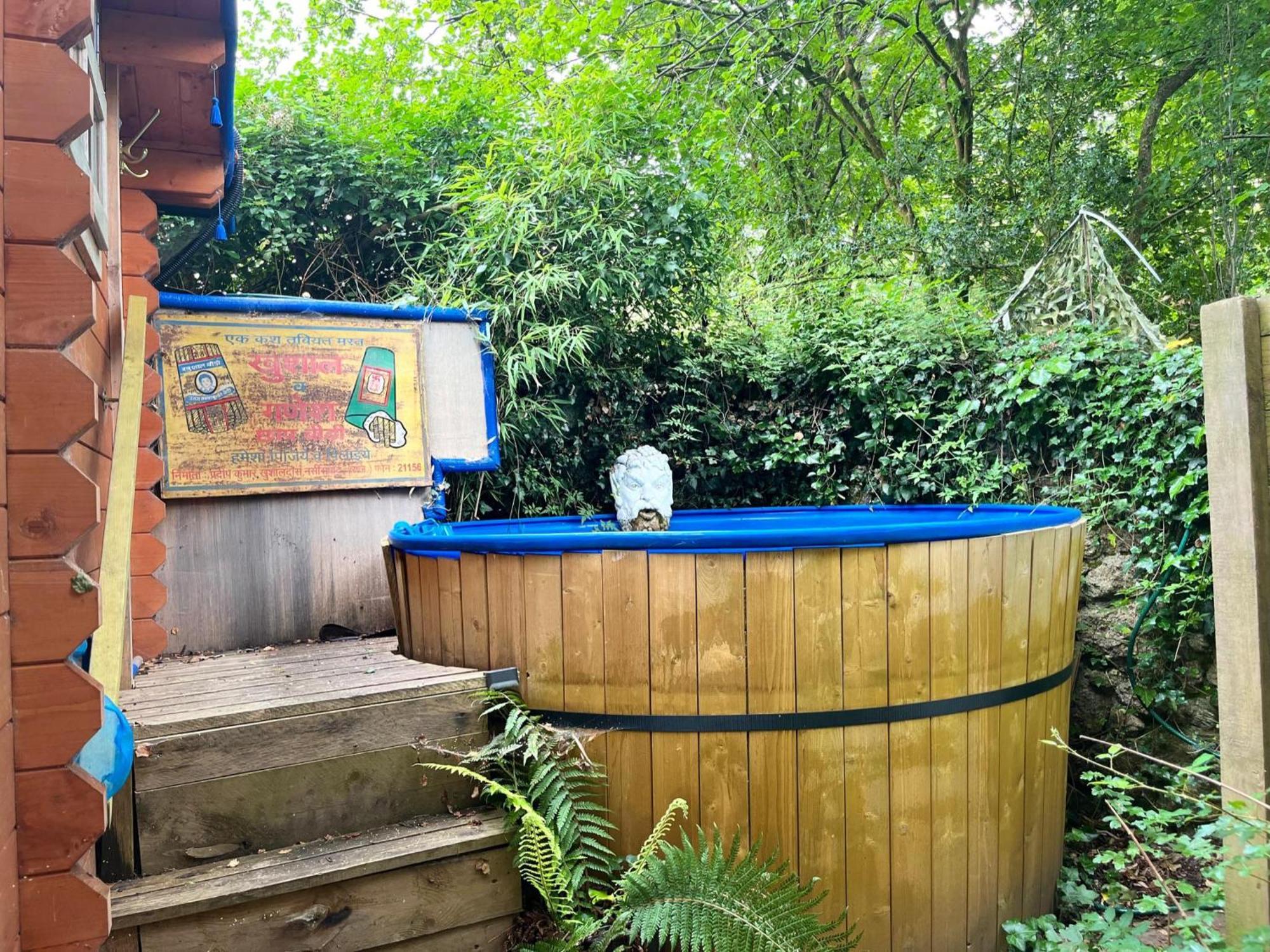 Retro Private Lodge With Hot Tub Nr Dartmoor Newton Abbot Buitenkant foto
